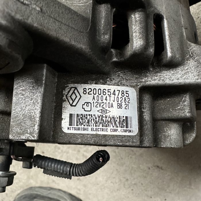 Генератор 1.5 2.0 Dci 210А 12V Renault Laguna 3 Megane 3 Scenic 3
