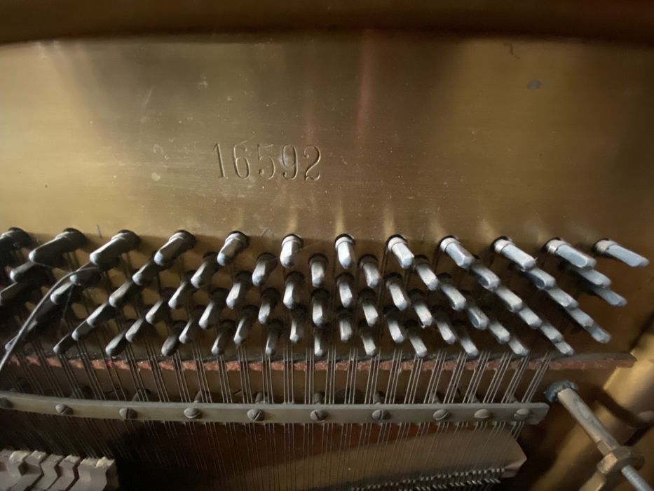 піаніно ed.seiler