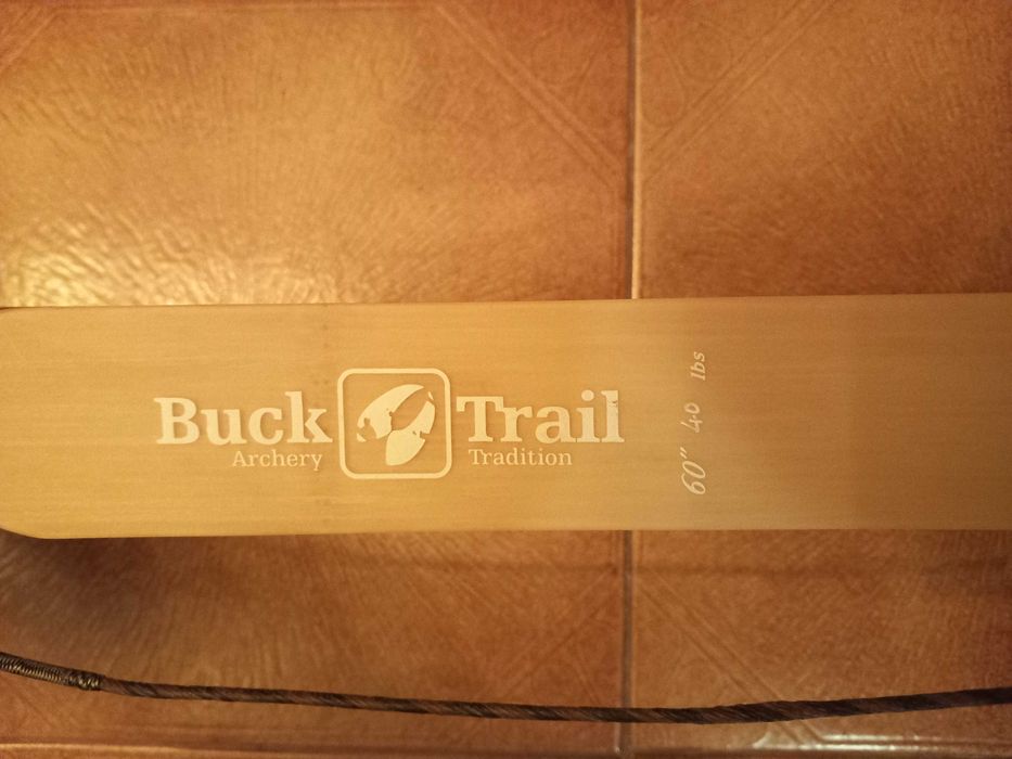 Arco recurvo caribou