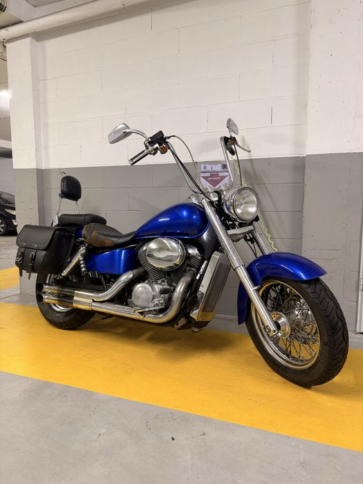 Honda shadow 750