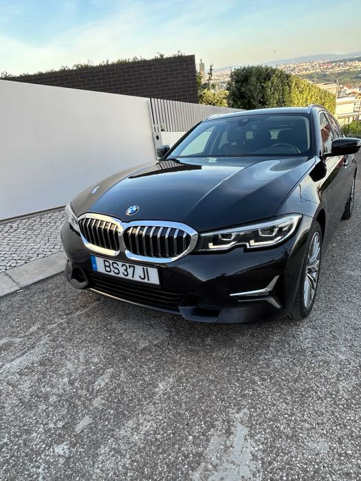 BMW 330e Touring Luxury Line Auto