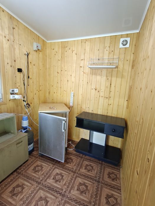 ПРОДАЖ дачі з будиночком , сосновий  ліс , озеро.