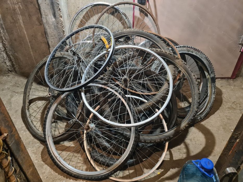 Колёса, рамы, рули, обода, багажник, сидушки и т.д.