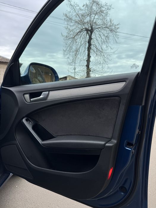 Audi A4B8 3.0tdi quattro