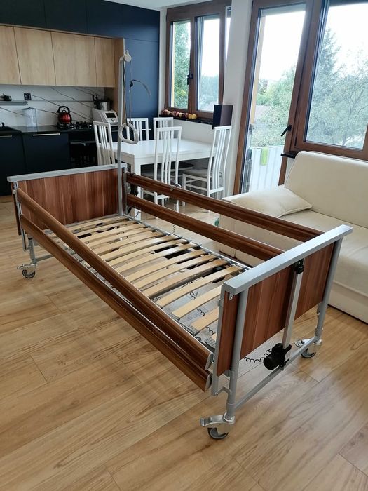 Łóżko rehabilitacyjne elektryczne 4funkcje ortopedyczne dla seniora