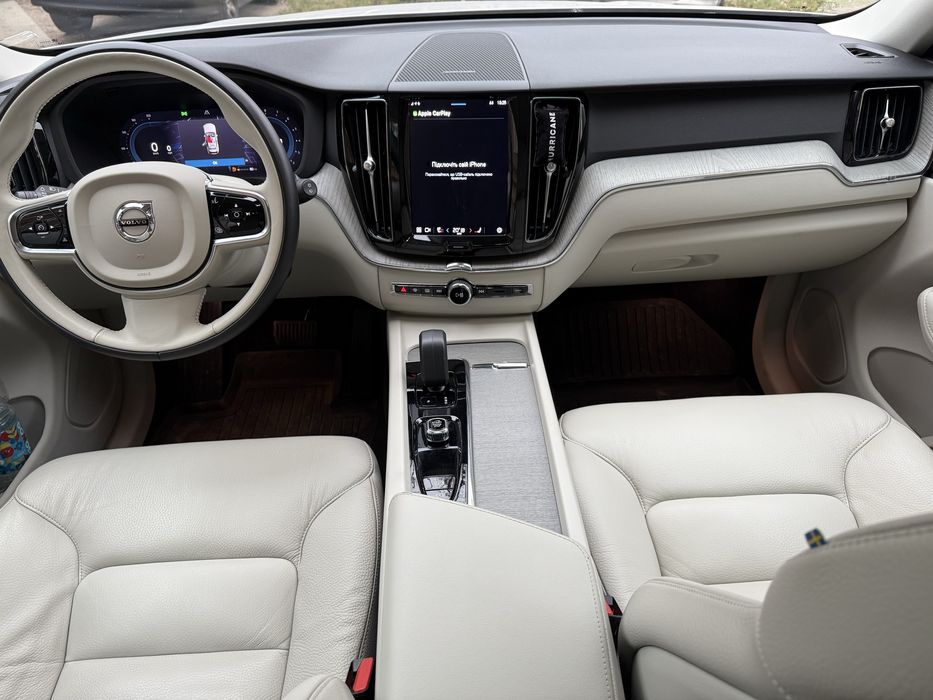 Volvo xc60 2022/2023