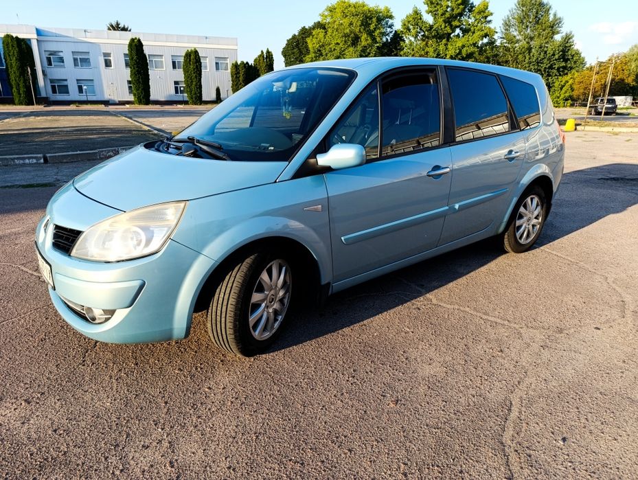 Renault grand scenic газ-бензин АКПП