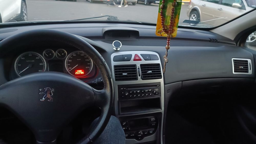 !Peugeot 307 2.0 diesel (136 к.с.)!