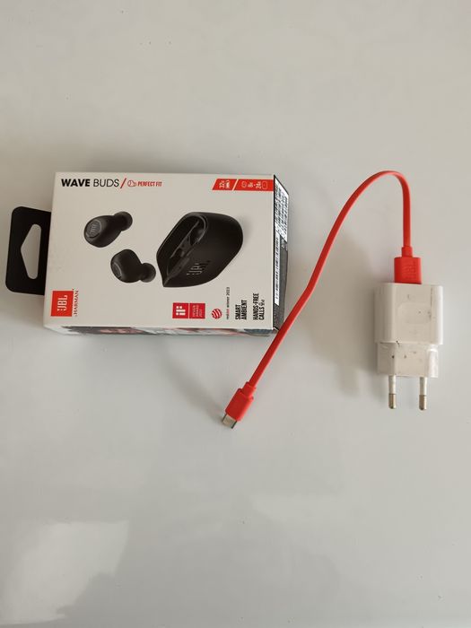 Auriculares sem fios JBL wave buds