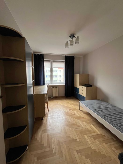 3 pokoje do wynajęcia w mieszkaniu na Pomorzanach - preferowani studenci PUM