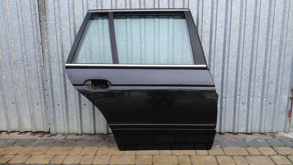 Drzwi prawy tył bmw e39 kombi touring black sapphire metallic 475/9
