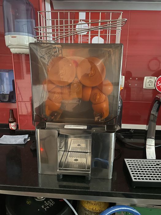 Maquinas para café/ restaurante