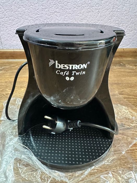 Крапельна кавоварка Bestron ACM8007BE