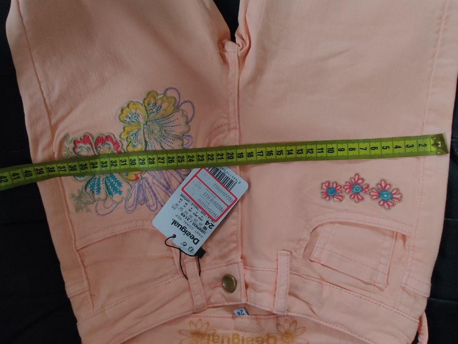 Nowe spodnie jeansowe Desigual r. 24/XS