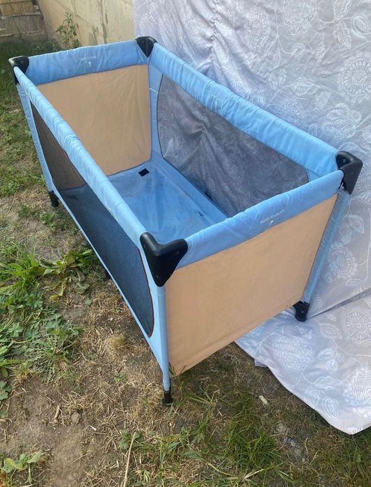 Продам Дитячий манеж
