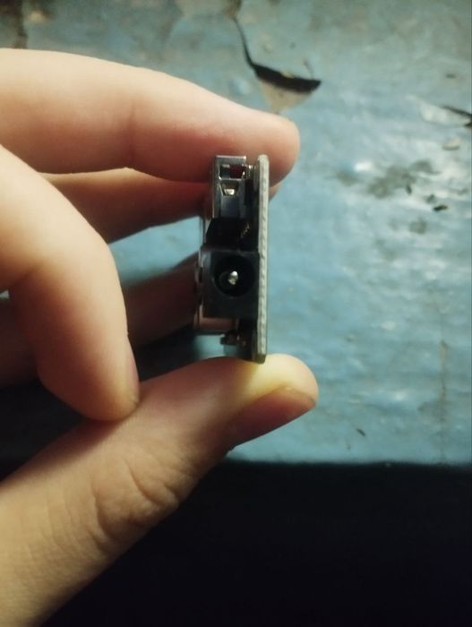 Продам понижающий/повышающий преобразователь постоянного тока (DC-DC)