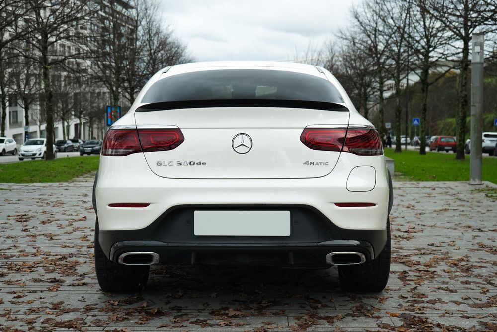 Mercedes-Benz GLC 300de Coupé AMG Black Edition