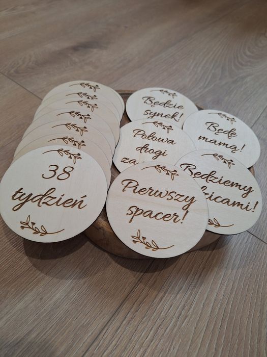 Tabliczki do zdjęć, tabliczki z miesiącami