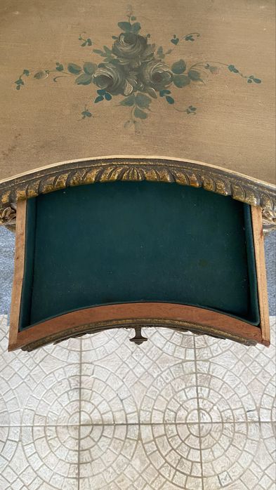 Mesa antiga vintage dourada em madeira | Consola clássica