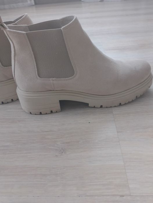 Botki  beżowe zamszowe skórzane Tymoteo 40/26,5 cm