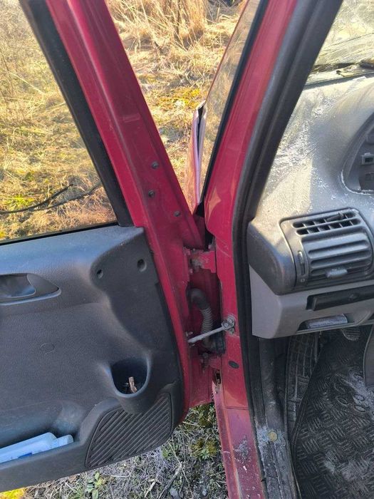 Двері дверка передня ліва Citroën Jumpy 1