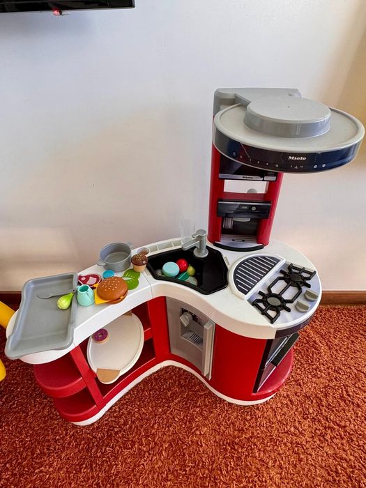 Vendo cozinha de criança Miele