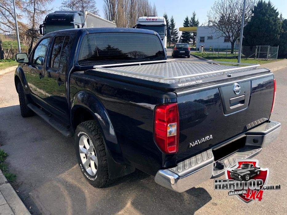 Zabudowa, Pokrywa MountainTop Nissan Navara D40