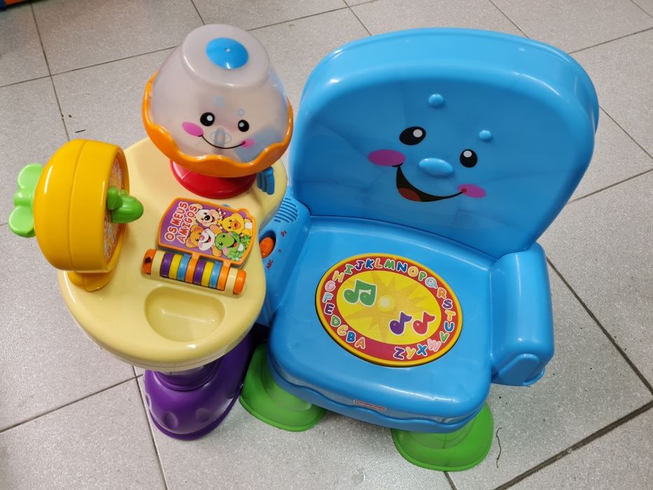 Cadeira musical Fisher-Price Laugh & Learn
