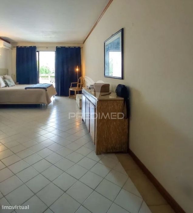 Apartamento T0 com Terraço e Vista Piscina – Luna Club Oceano, Albu...