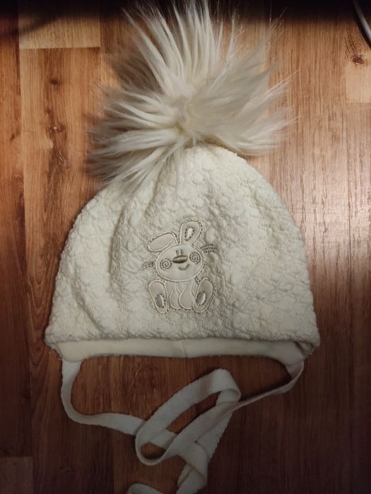 Czapka czapeczka Broel 43cm