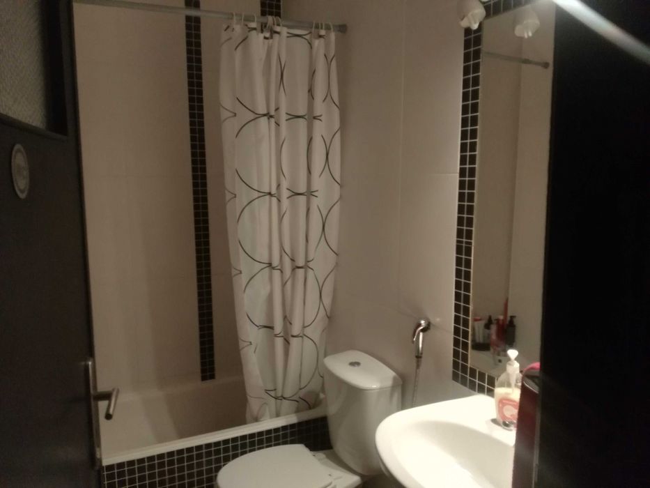 1 MARÇO PARQUE NAÇOES QUARTOS LIVRES