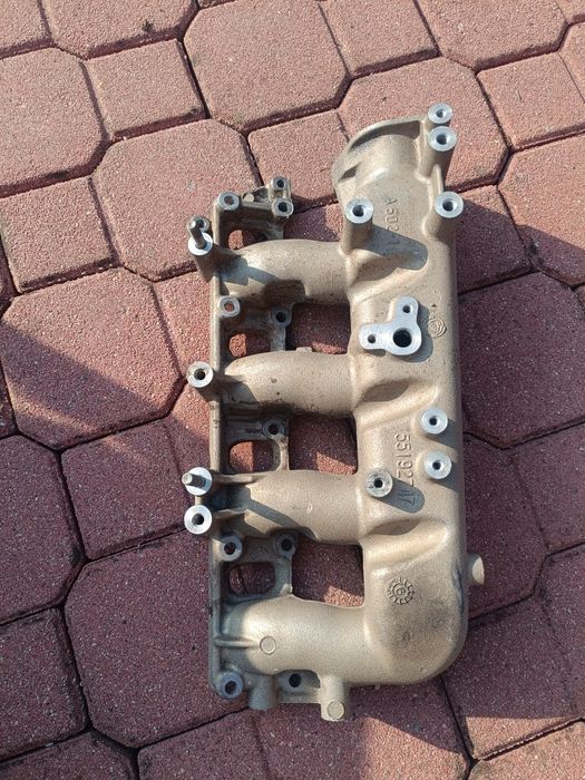 Kolektor ssący Suzuki Fiat Opel