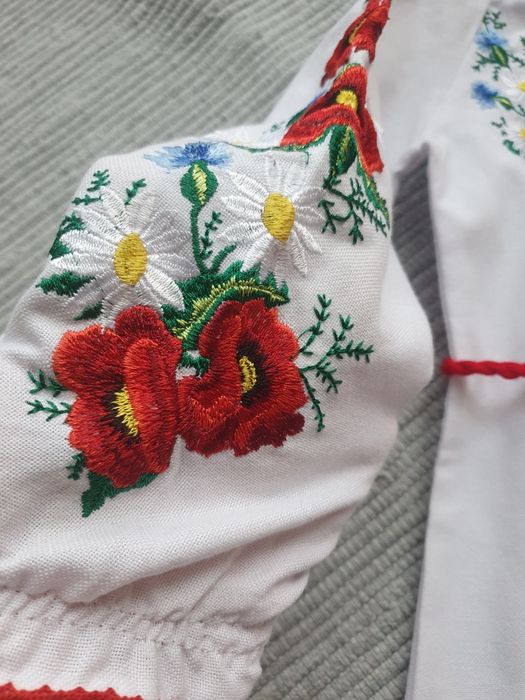 Сукня вишиванка для дівчинки на 4-6 років розмір 104