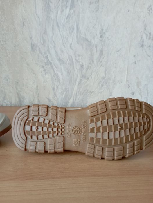 Полусапожки  резиновые 36 размер