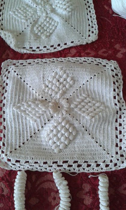 Colcha-Toalha de Renda