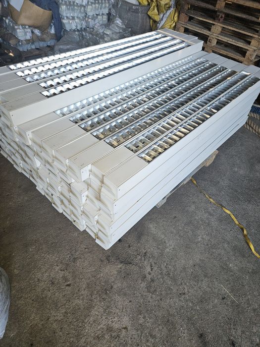Lampa rastrowa Led 190cm  do garażu obory hali  magazynu warsztatu