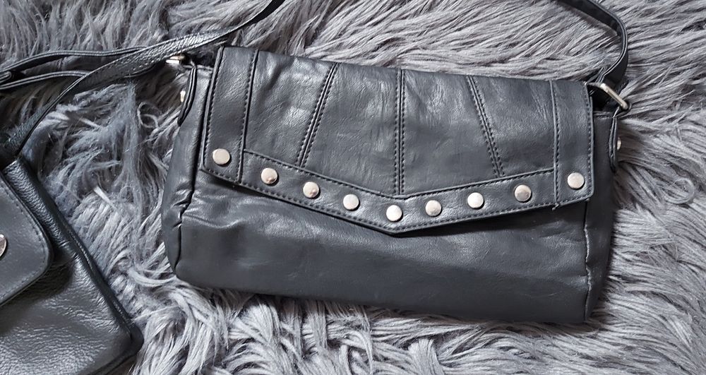 Torebki na długim pasku