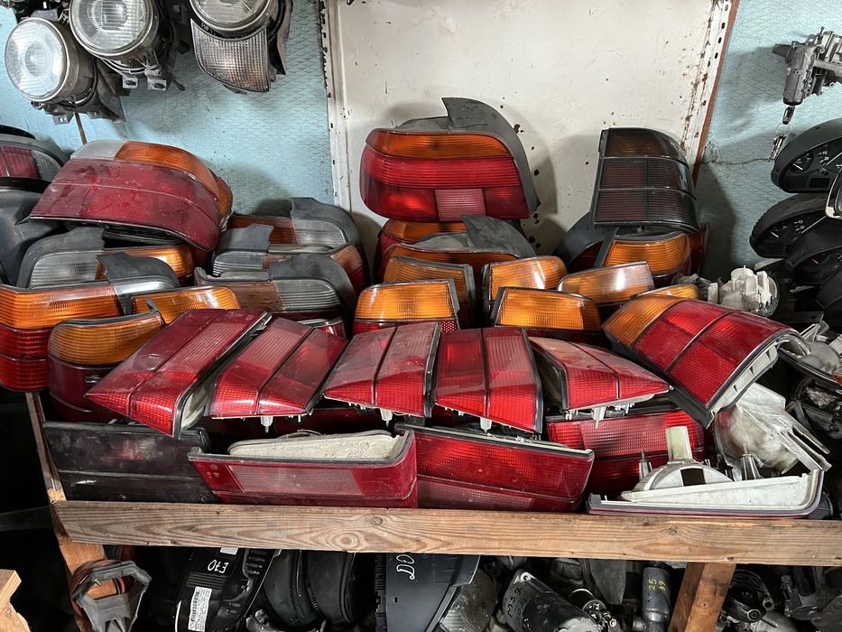 Стопи фанарі стопаки Е32 Е34 Е36 Е38 Е39 E46 Е53 Е60 Е65 F01 F10 F30