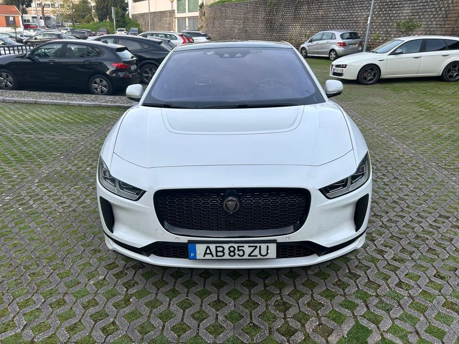 Jaguar I-Pace EV400 AWD HSE
