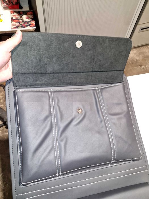 Pokrowiec schowek na oparcie fotela Jaguar F-pace xjr C2Z24589 NOWY