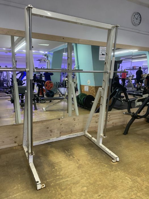 Smith Machine Robusta440314970621224960