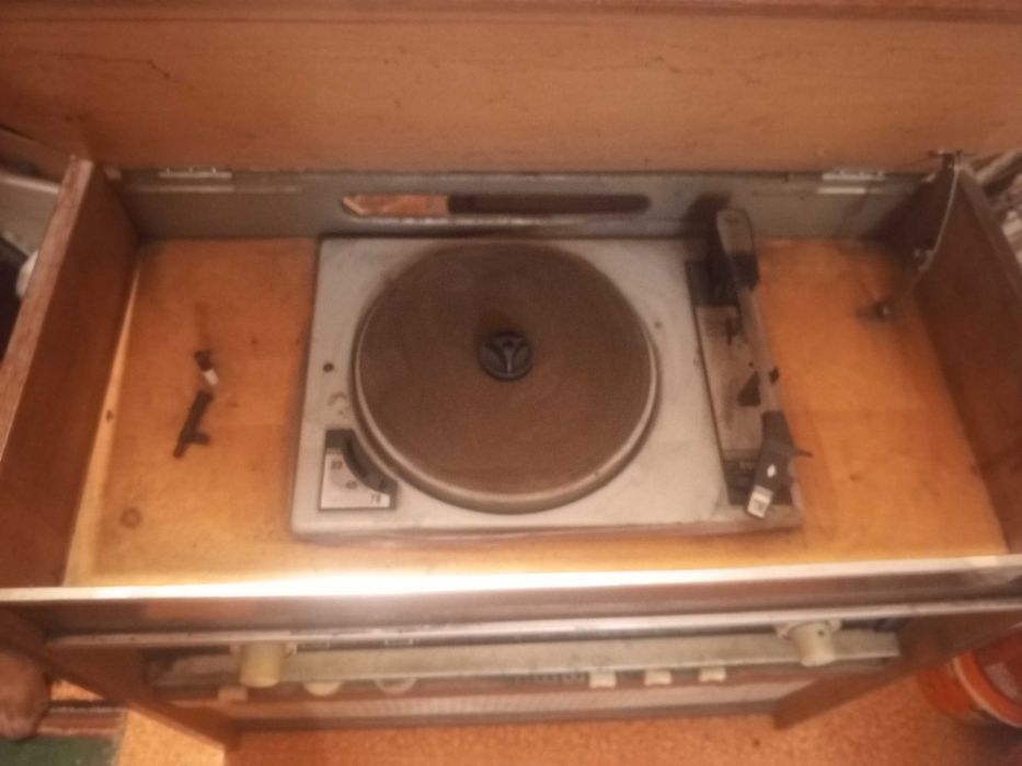 Радиола Регонда ламповая