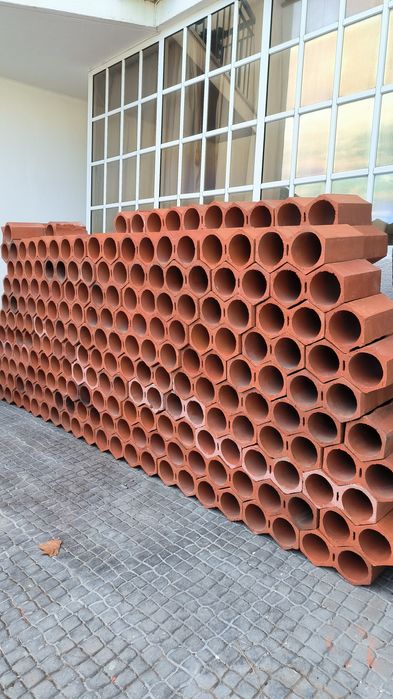 Garrafeira em tijolo