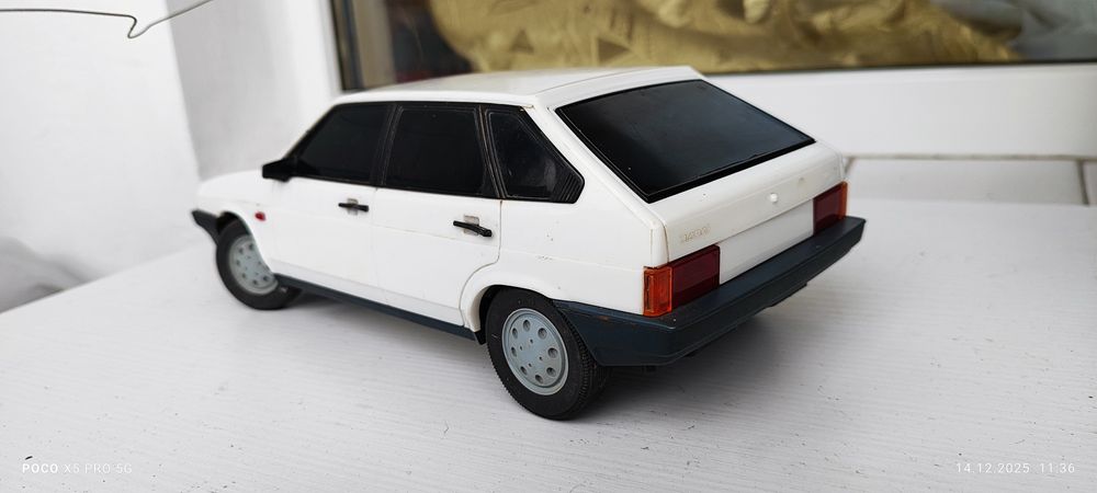 Продам игрушку Ваз 2109 на радиоуправлении ГНОМ 3