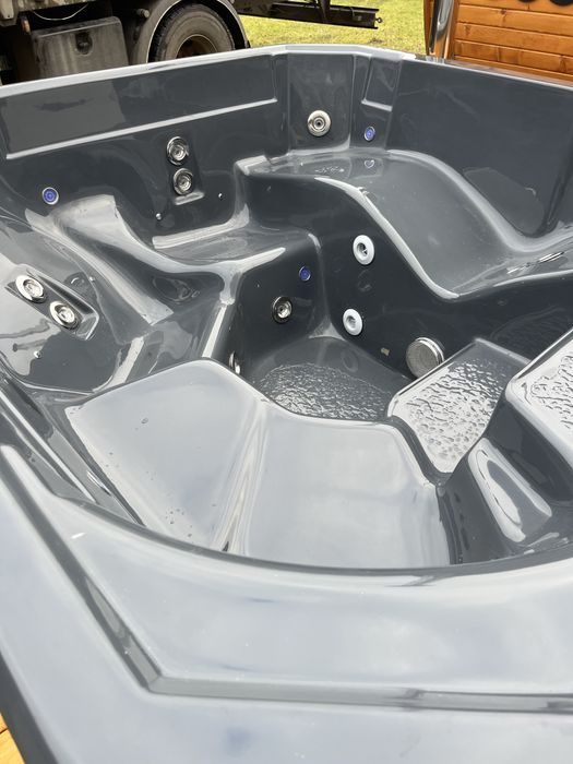 Jacuzzi  ogrodowe SPA bania niecka balia hydromasaż