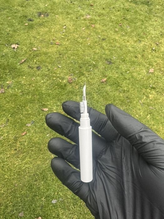 Безпровідні навушники