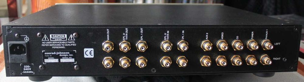 Conrad Johnson Premier 18LS Solid State Preamp