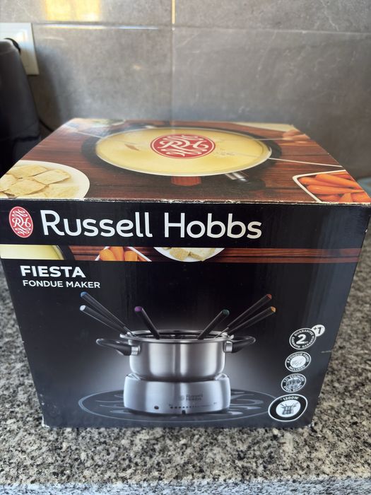 Foundue maker Russell Hobbs ( pouquissimo uso)