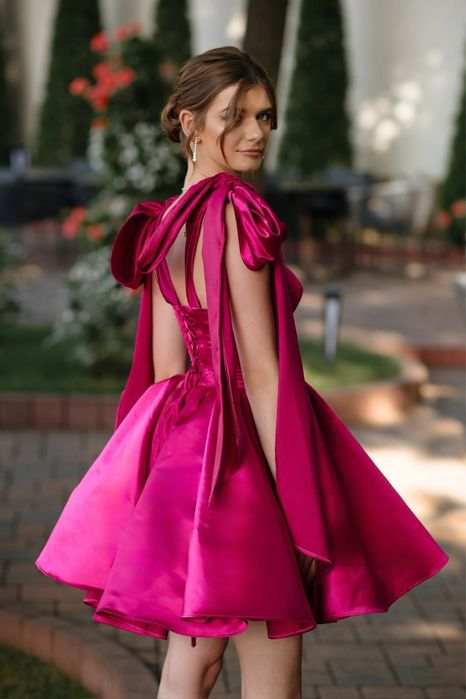 Продам сукню для дівчини