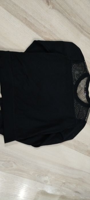 Sweterek dziewczęcy